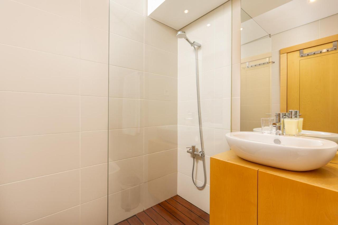 شقة Sunny Loft In Downtown Porto With Private Parking المظهر الخارجي الصورة